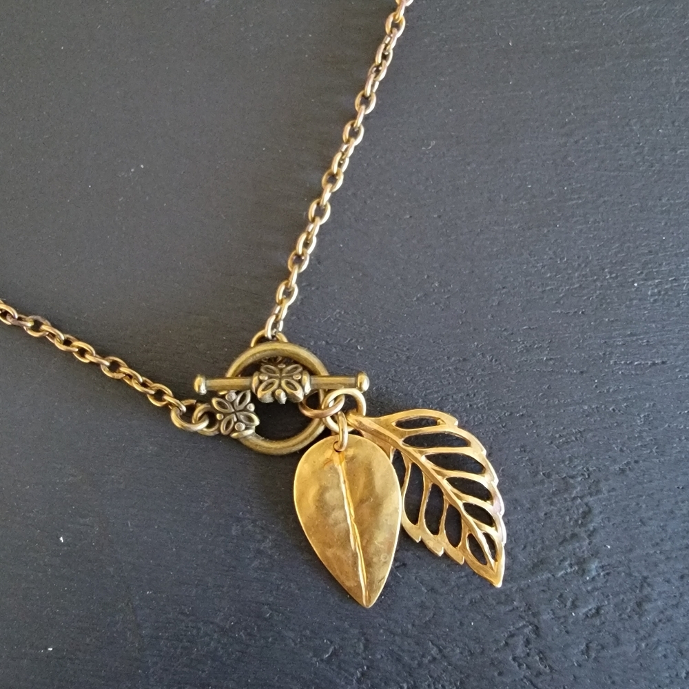 Leaf Necklace Gold (Brass?)